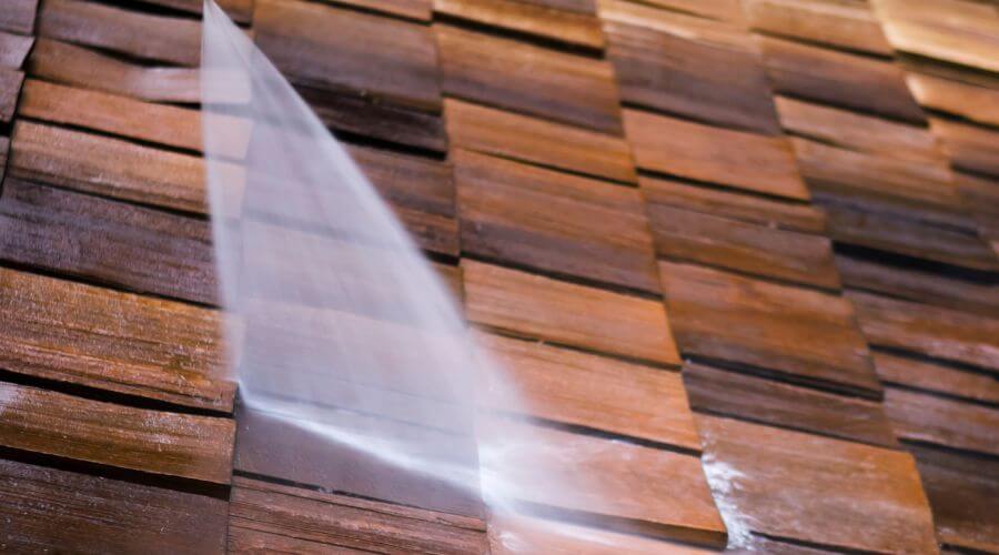 Professional gutter cleaning in Honaunau, HI